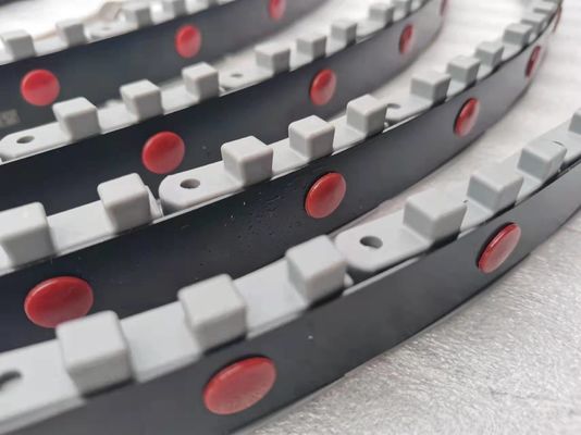 Kugel-Beweis-Reifenpanne-Schutz versieht Runflat-Systeme für helle Packwagen der gepanzerten Fahrzeuge mit einem Band