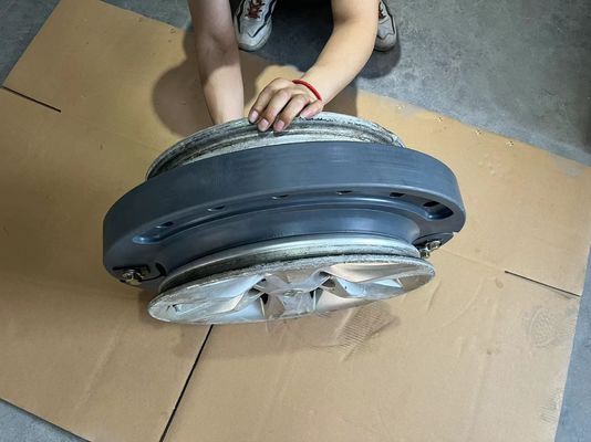 Polymer-Gummimilitär-Laufebene fügt Abflachungs-Einsätze 335/80R20 225/75R16C Laufein